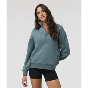 VUORI | Sedona Ribbed Half Zip Sweatshirt in Smoke Blue | Small